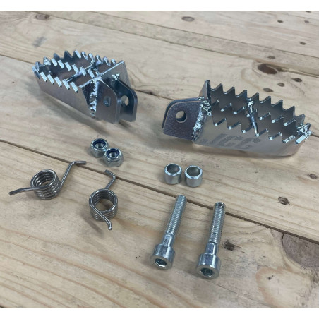 Estriberas Fantic 200